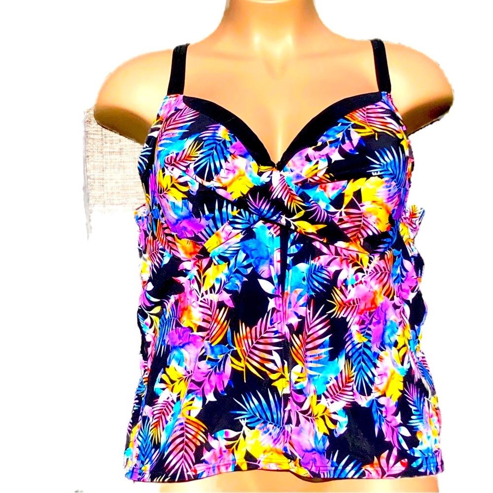 NWT 26 Swimsuits for All Plus Women’s Bathing Suit Bikini Tankini Top